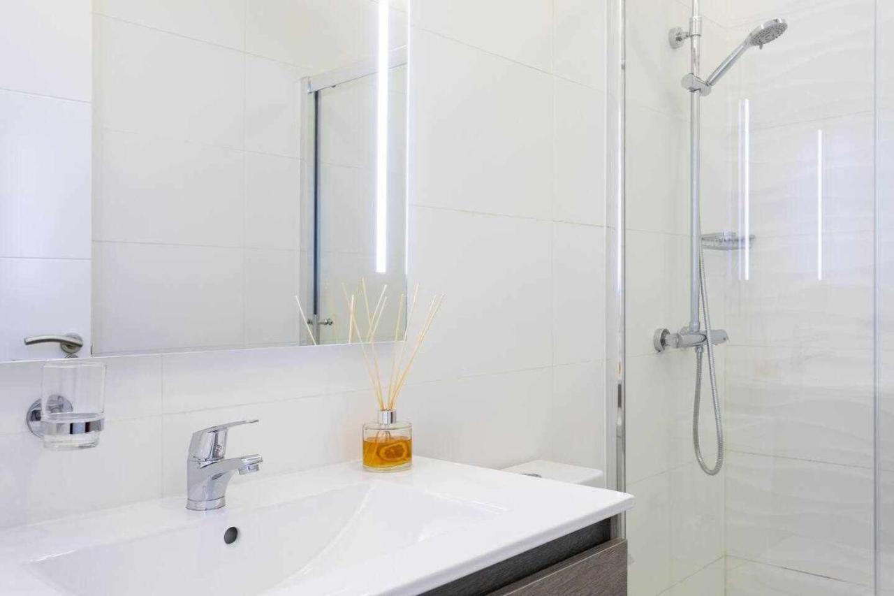 Ocean Garden Suite 12 阿德耶 外观 照片